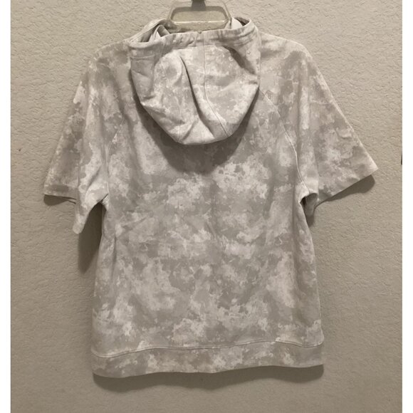 Old Navy Short-Sleeve Hooded Sweatshirt With Pocket Details In Camouflage Light - Picture 4 of 5